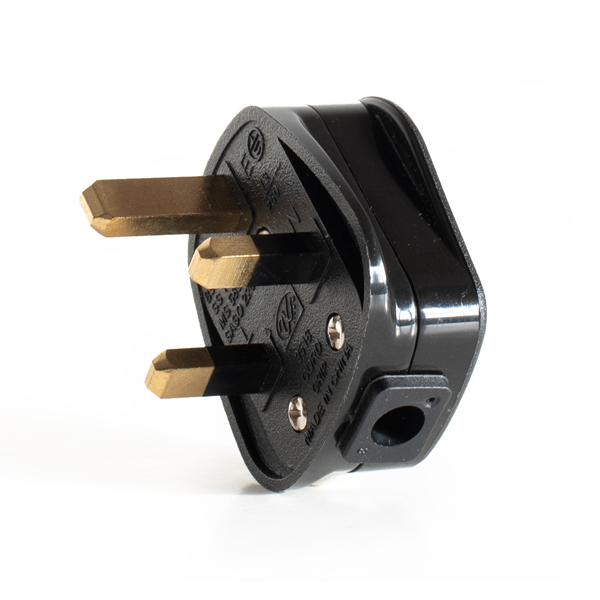 MAG-808 British grounded 13 Amp fused plug